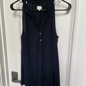 Black sleeveless blouse;  long;  small;  cute tie